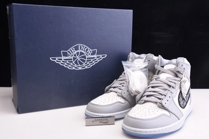 Rep LUCY x High CN8607-002 Jordan (DR box) DR Retro 1 shoe 0714